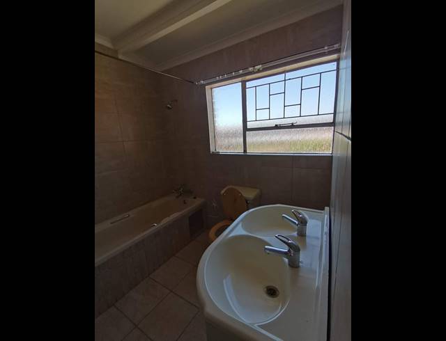 2 BEDROOM SECTIONAL TITLE FOR SALE IN RYNFIELD